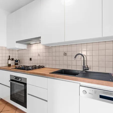 Mia Apartment *